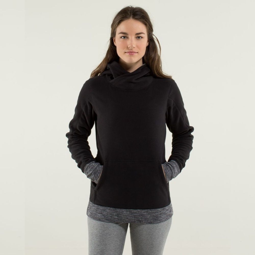 Lululemon Runaway Fleece Hoodie Sweatshirt with Pocket Athletic Athleisure Top